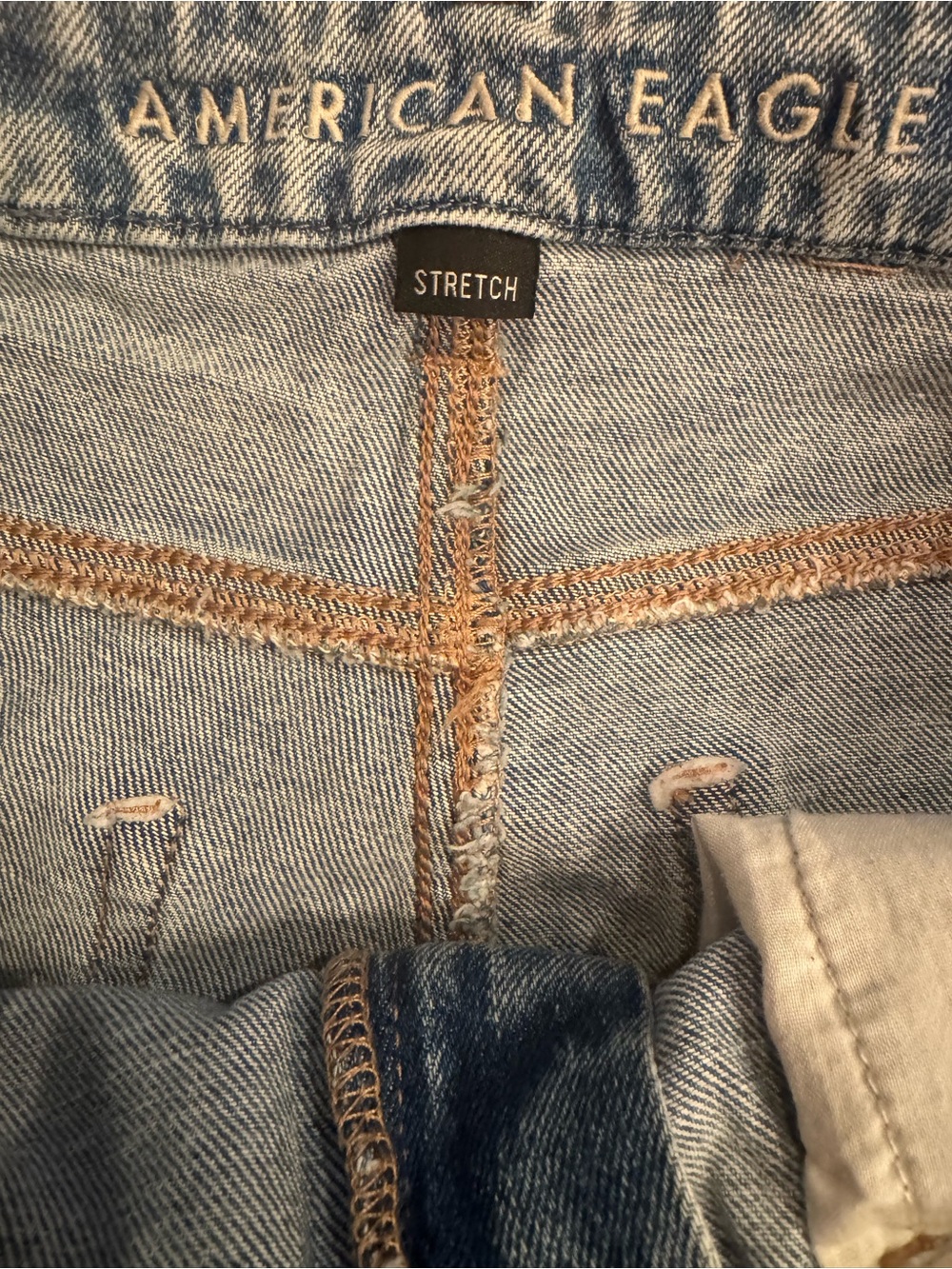 American Eagle Curvy 90s Straight Distressed Jeans - Women's Size 8 - Picture 4 of 8